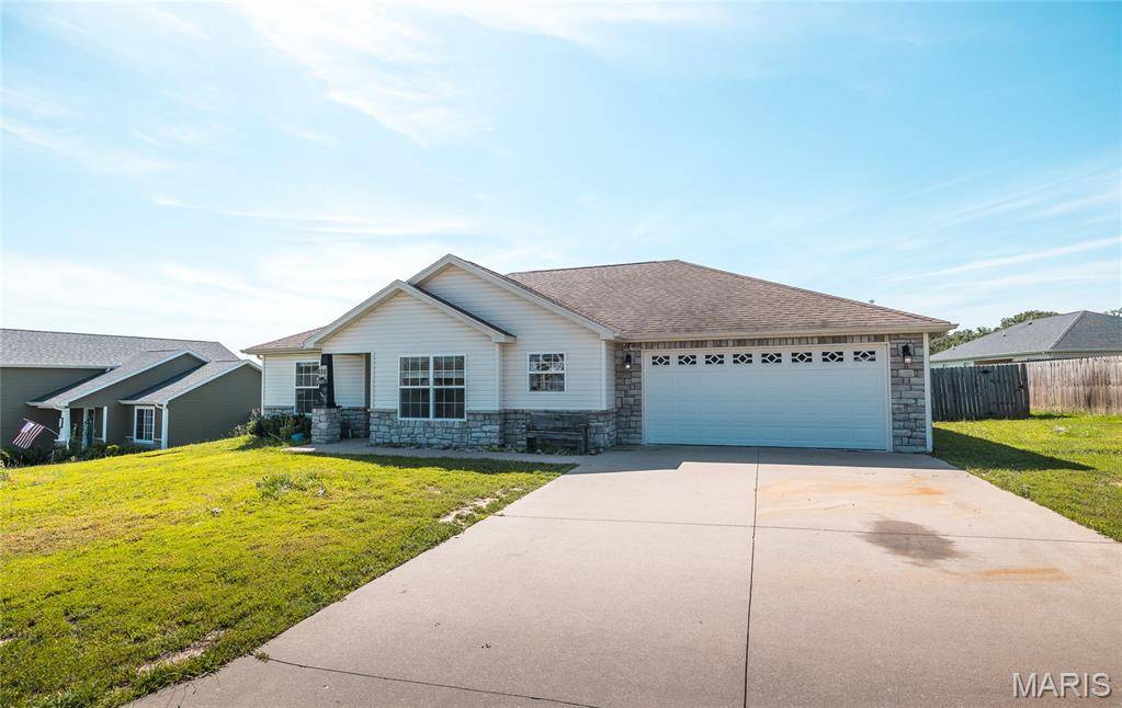 St Robert, MO 65584,111 Brush Creek Pkwy