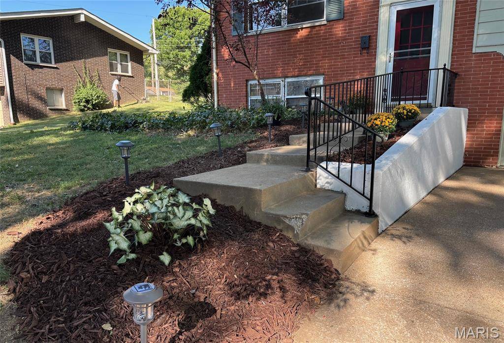 Belleville, IL 62223,10 Chamberlain CT