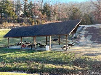 New Florence, MO 63363,11 Log Cabin Trail