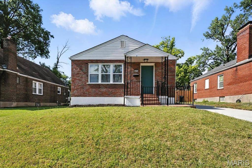 University City, MO 63130,6816 Julian AVE