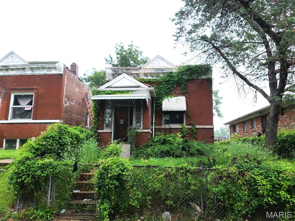 St Louis, MO 63112,1630 Semple AVE