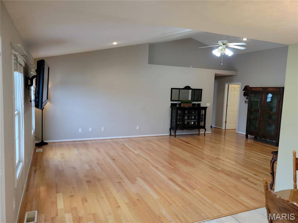 Rolla, MO 65401,1214 Kadison