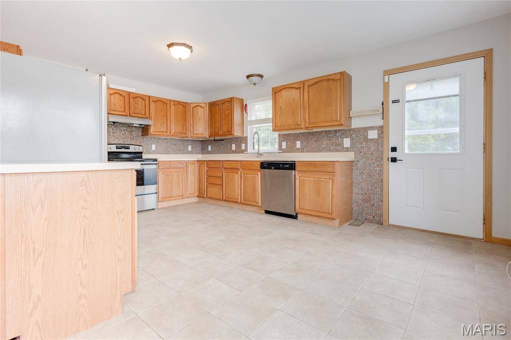 Hillsboro, MO 63050,4043 E Shore DR