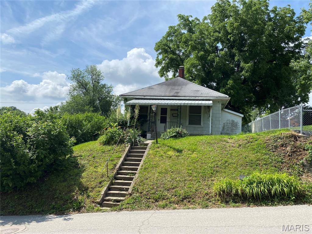 Hannibal, MO 63401,427 W Terrace AVE