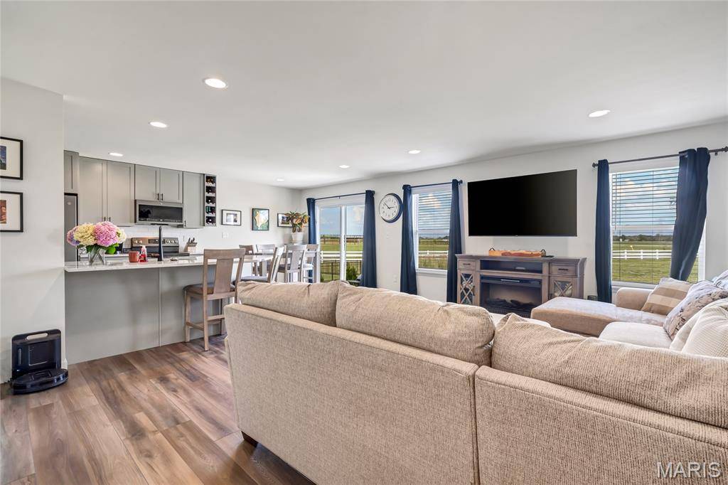 St Charles, MO 63301,130 Baycrest CT