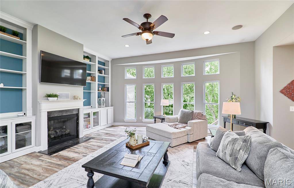 Wentzville, MO 63385,213 Carlton Point DR