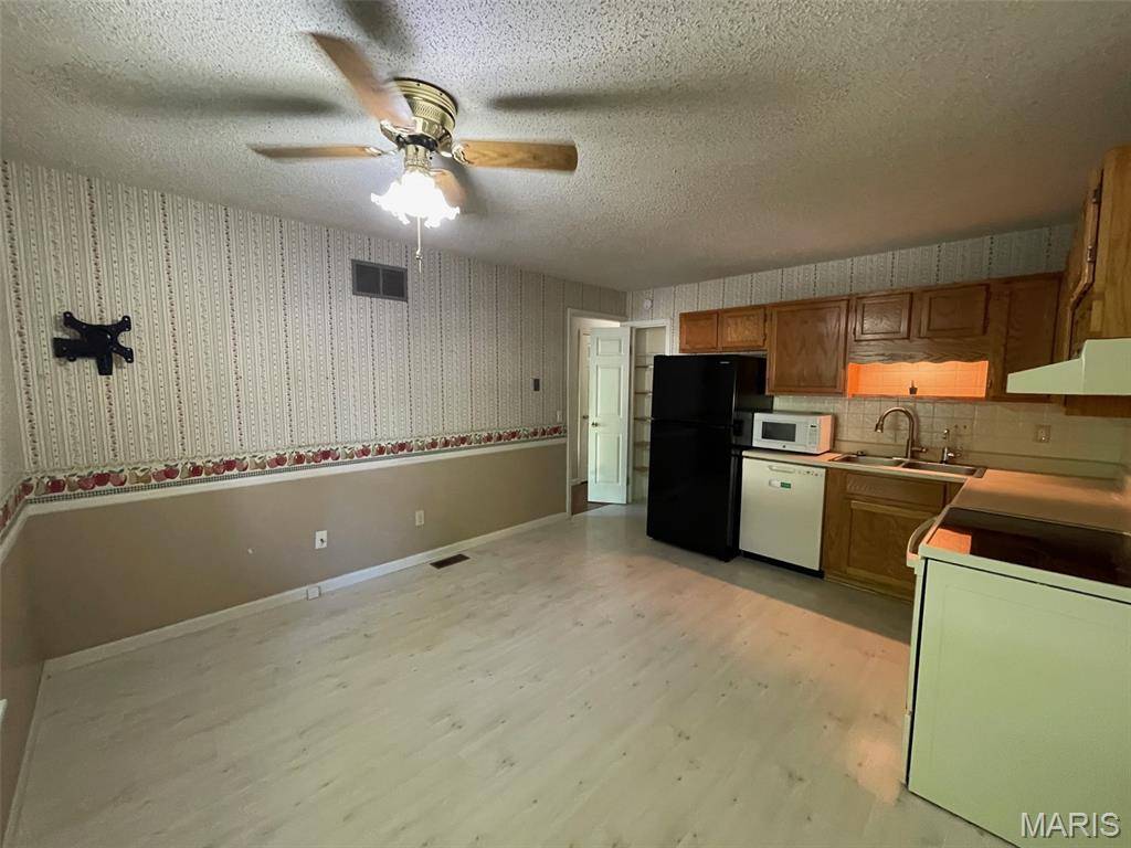 Eureka, MO 63025,17 Fawn Meadows Dr