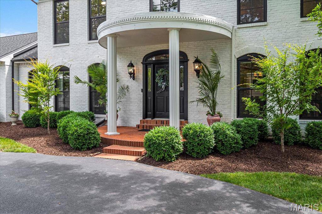 Town And Country, MO 63131,2220 Barnbridge RD