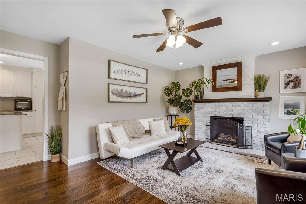 St Peters, MO 63376,4004 West DR