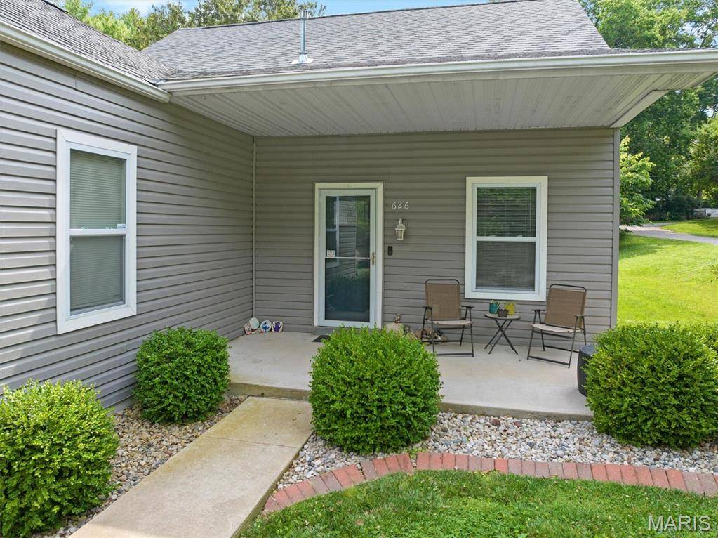 Lebanon, IL 62254,626 W Main ST