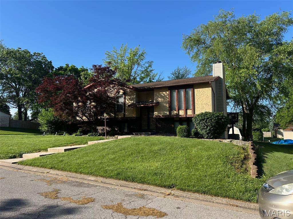 Belleville, IL 62221,2226 Wendy Way DR