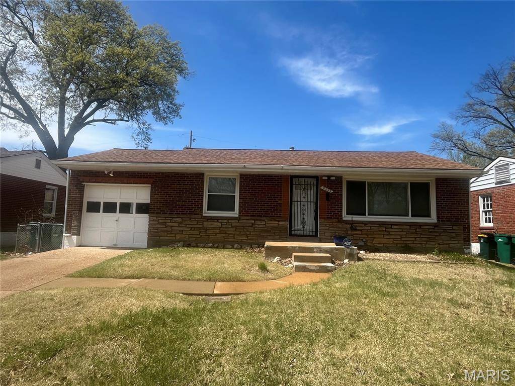 Bellefontaine Nghbrs, MO 63137,9245 Edna ST