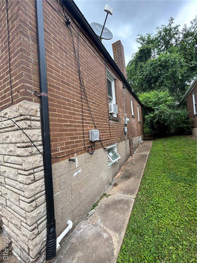 Jennings, MO 63136,7155 Theodore AVE