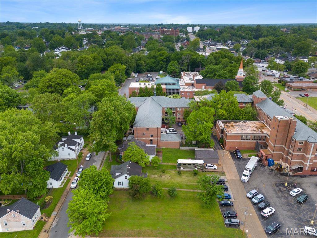 Unincorporated, MO 63301,702 Jackson ST