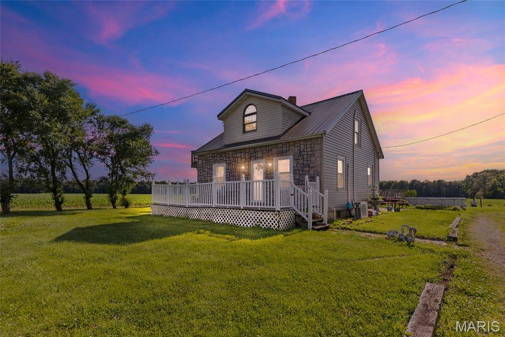 Oakdale, IL 62268,4607 Hoover RD