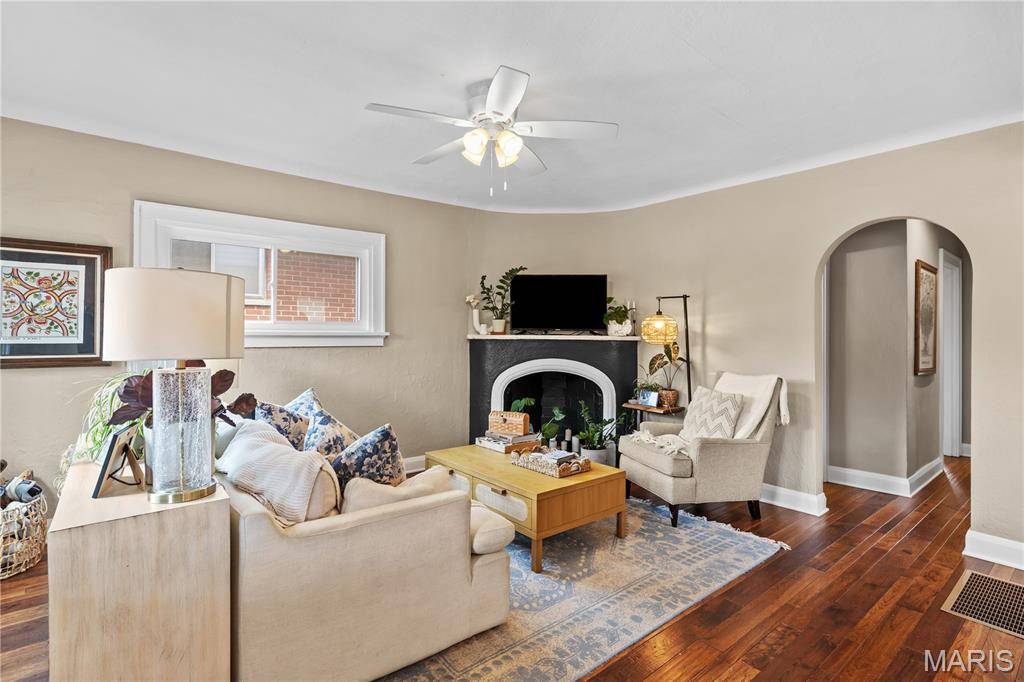 St Louis, MO 63139,6203 Wade AVE