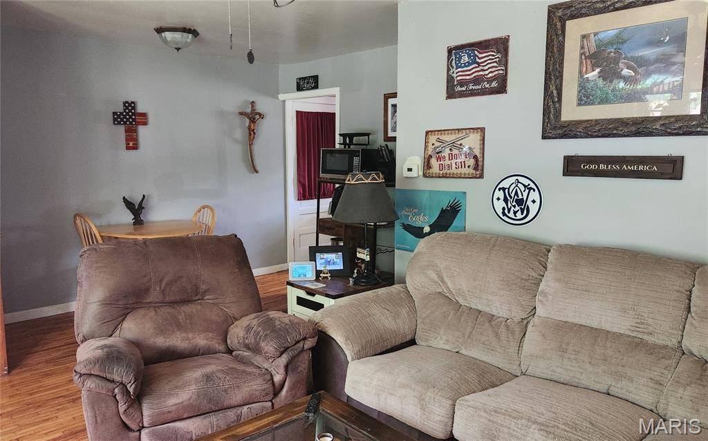 Salem, MO 65560,800 N Hickory ST