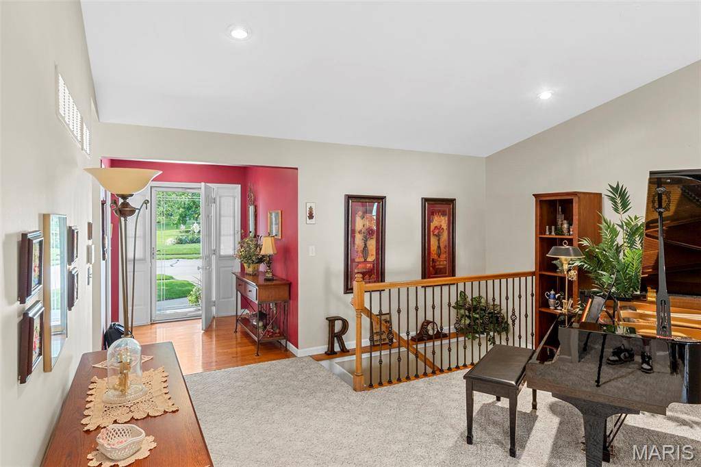 St Charles, MO 63303,4 Spring Gardens CT #1C