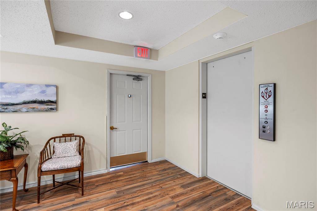 Ellisville, MO 63011,312 Clayton Crossing DR #304
