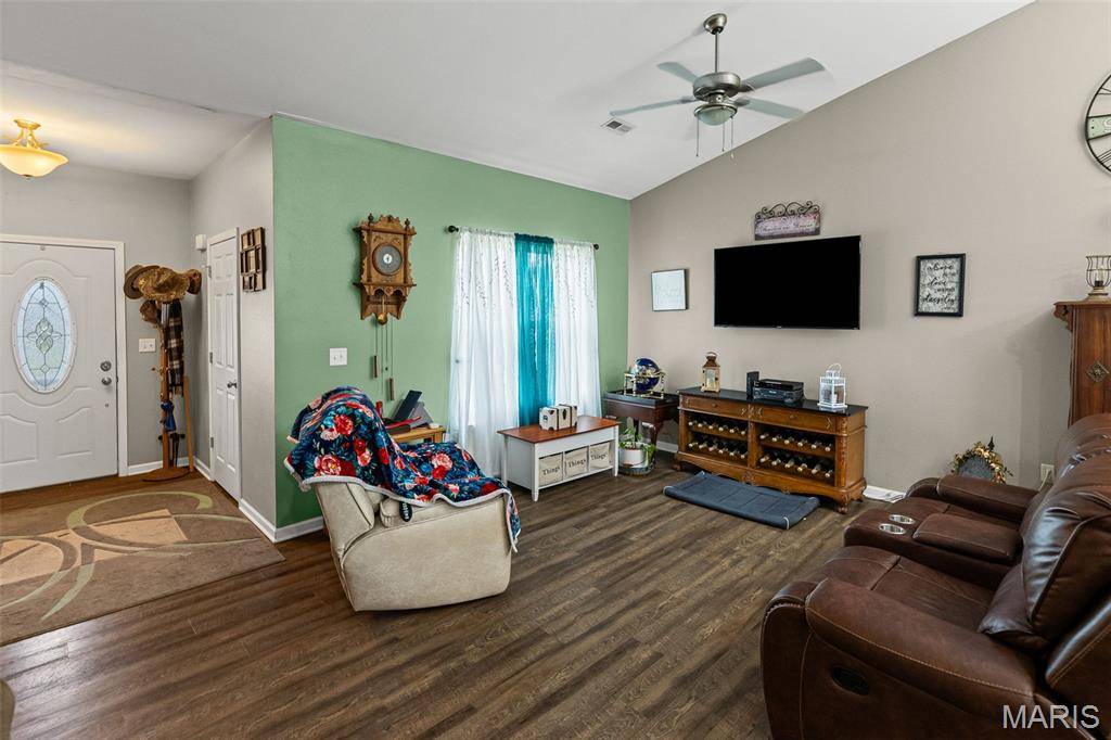 Sparta, IL 62286,1821 Mark DR