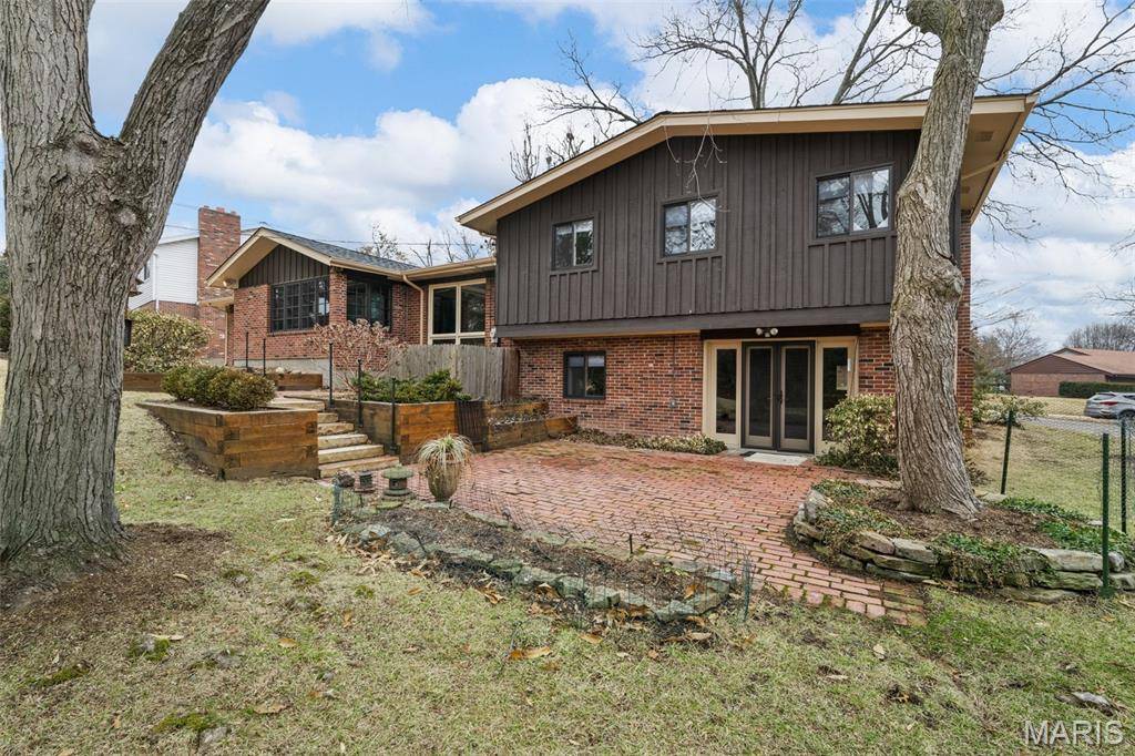 St Louis, MO 63122,1449 Reauville DR
