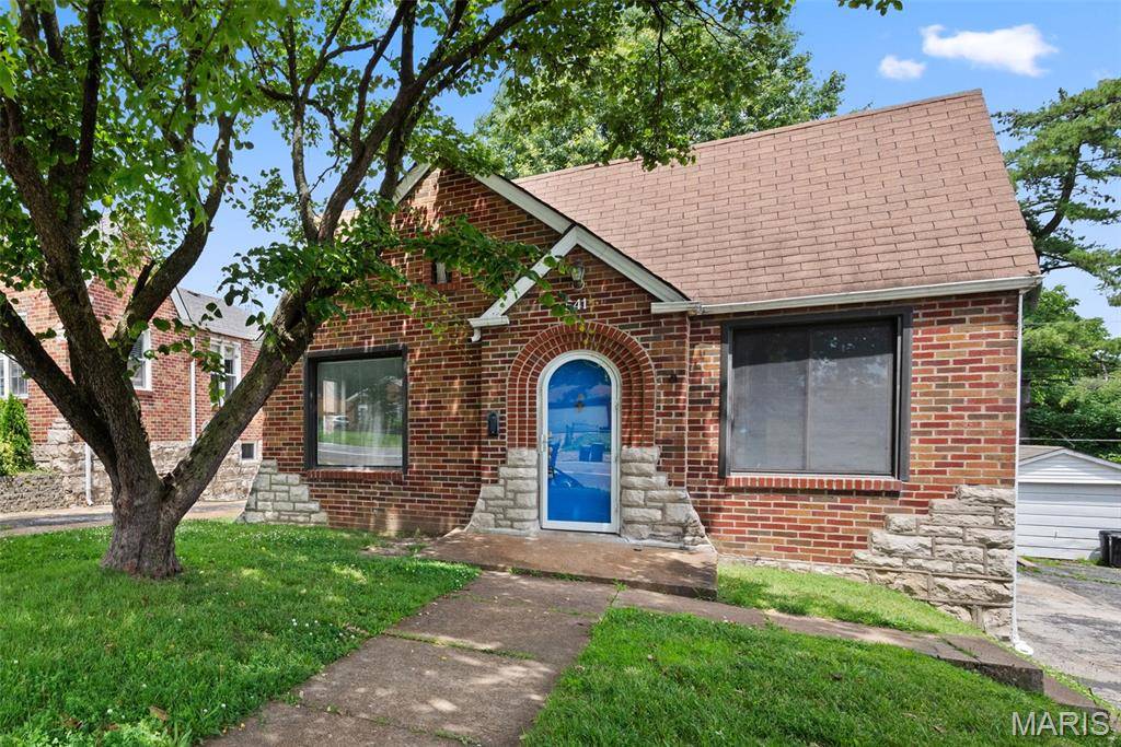 St Louis, MO 63125,541 Kingston DR