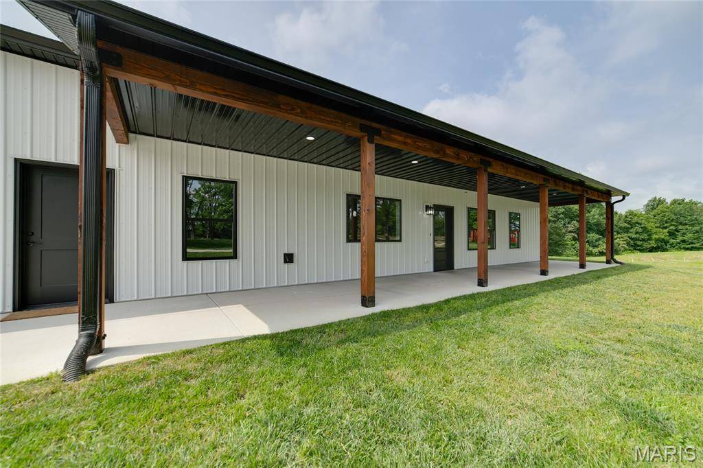 Winfield, MO 63389,706 Highway Y