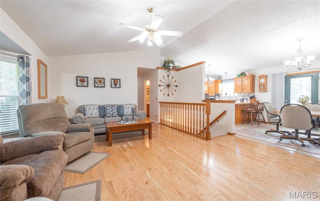 Gerald, MO 63037,240 N Bernhardt AVE