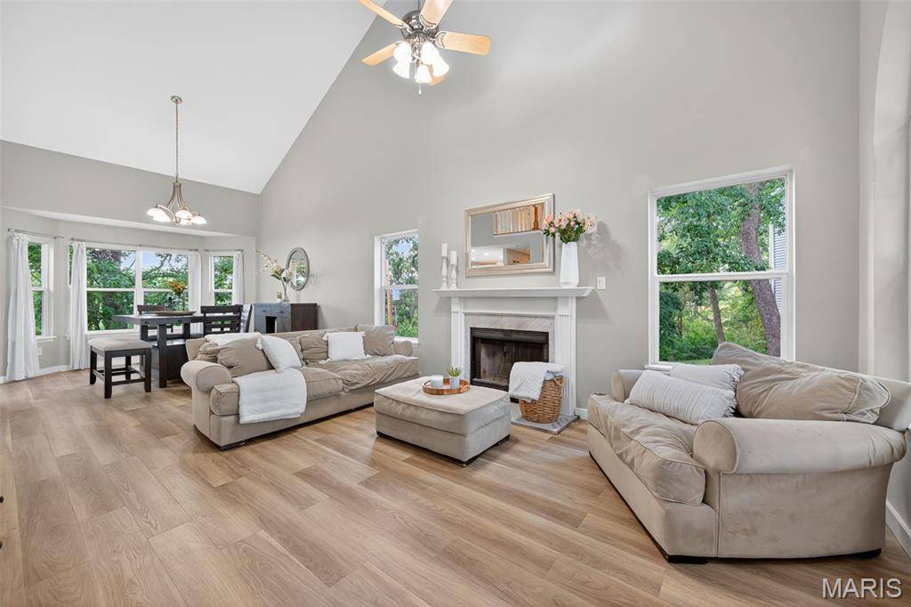 Fenton, MO 63026,794 Buckboard LN