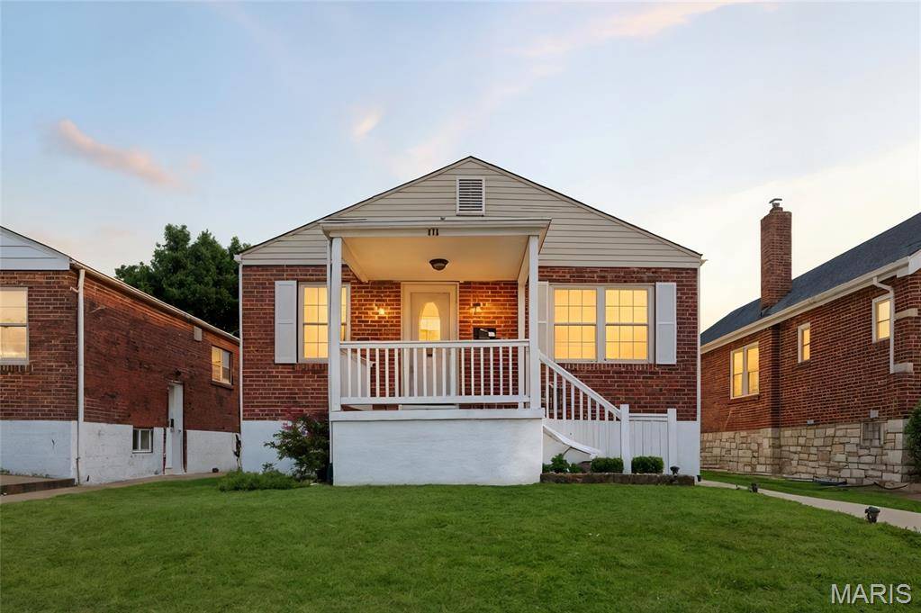 St Louis, MO 63125,827 Alleghany DR