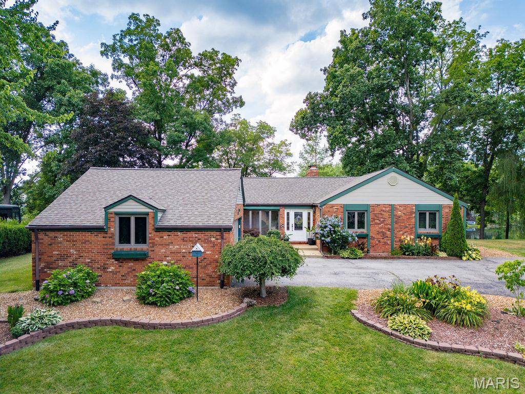 Glen Carbon, IL 62034,44 Matterhorn DR