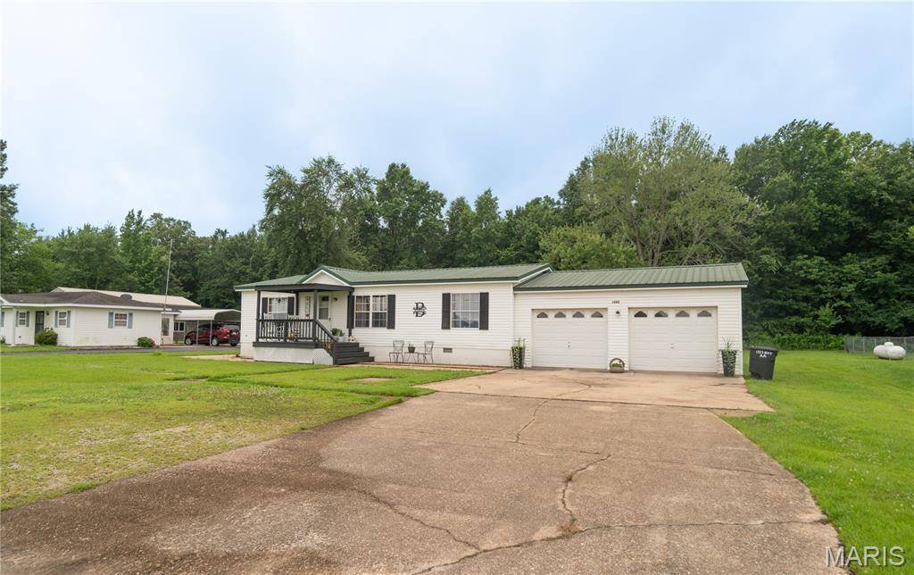 Poplar Bluff, MO 63901,1553 State Highway AA