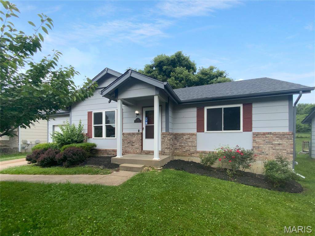 Florissant, MO 63031,2118 Hungerford DR