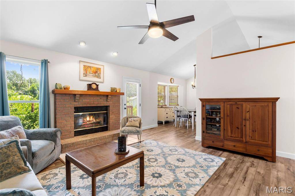 Columbia, IL 62236,18 Germania DR