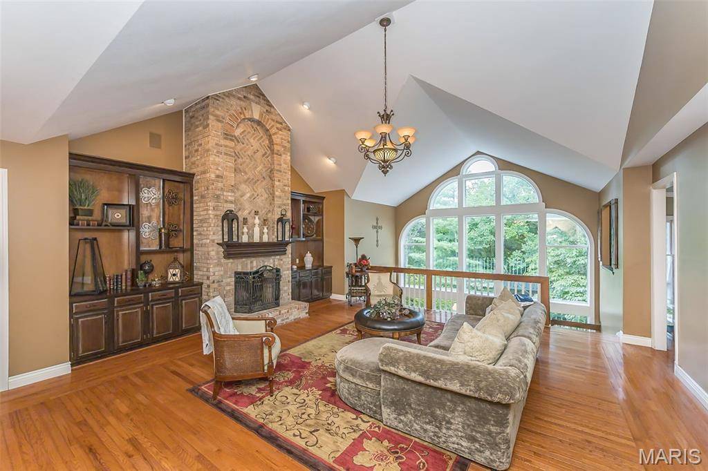 Chesterfield, MO 63005,17707 Copper Trail CT