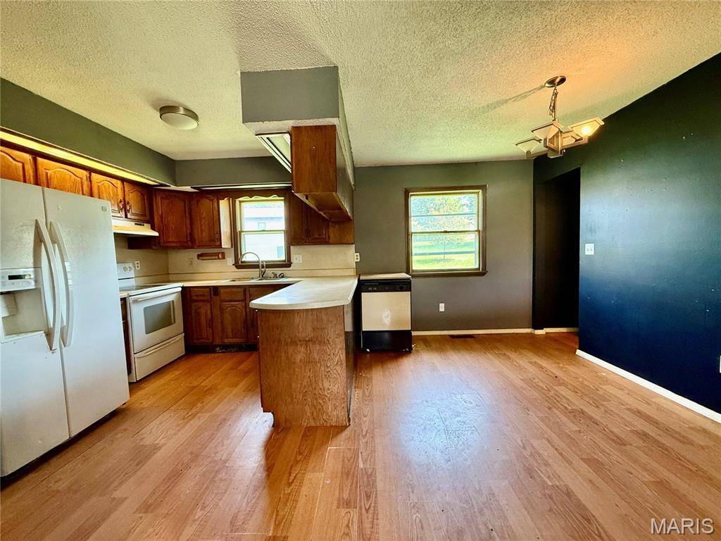 Canton, MO 63435,1206 Virginia AVE