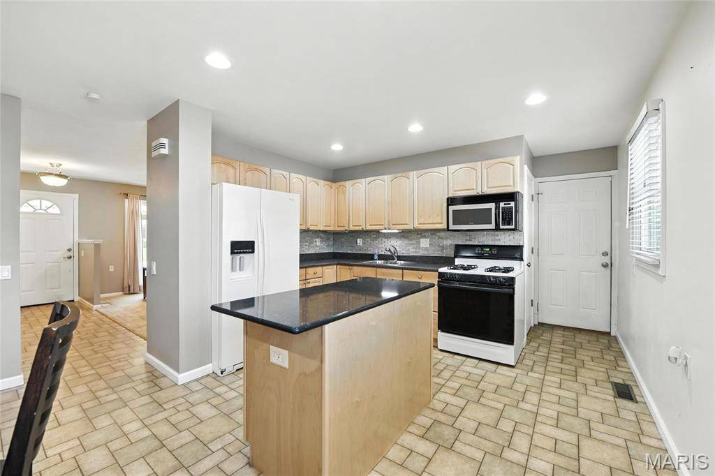 St Charles, MO 63301,3205 Fleet LN