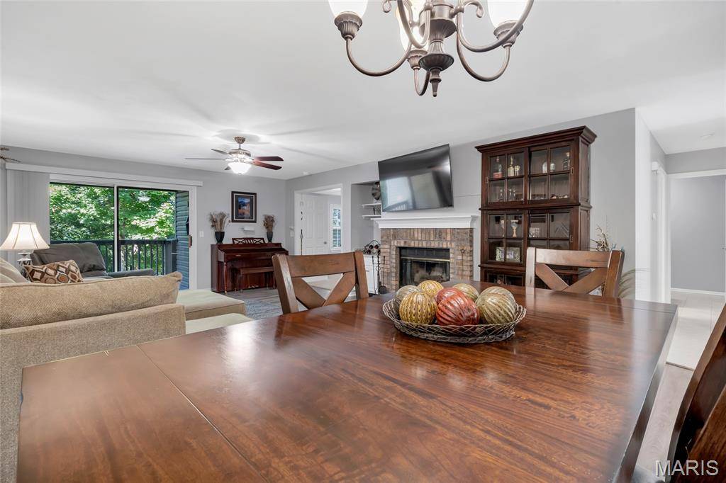 Ballwin, MO 63021,502 Oak Ridge Trails CT