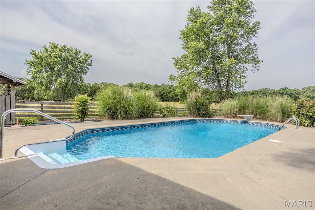 Lebanon, MO 65536,16930 Grace RD