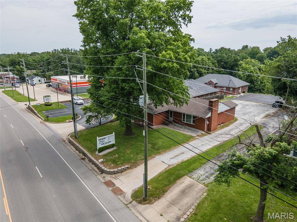 Godfrey, IL 62035,2907 Godfrey RD