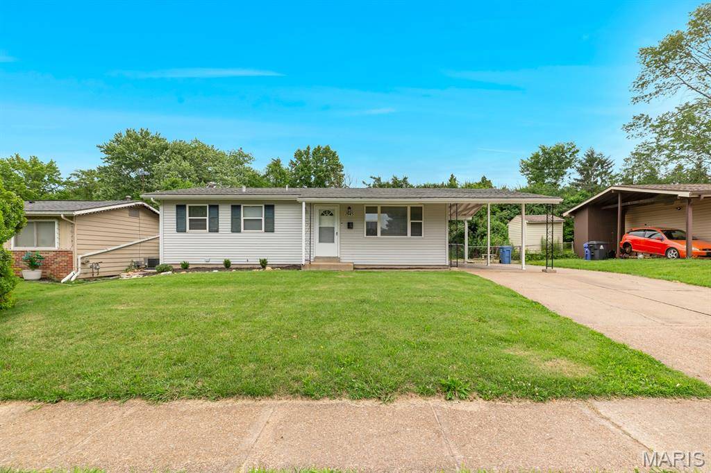 Florissant, MO 63031,1945 Tahoe DR