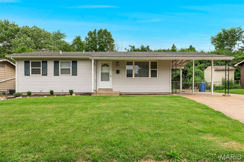 Florissant, MO 63031,1945 Tahoe DR