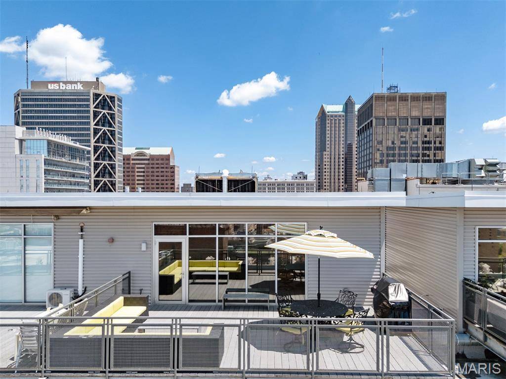 St Louis, MO 63101,915 Olive ST #1606