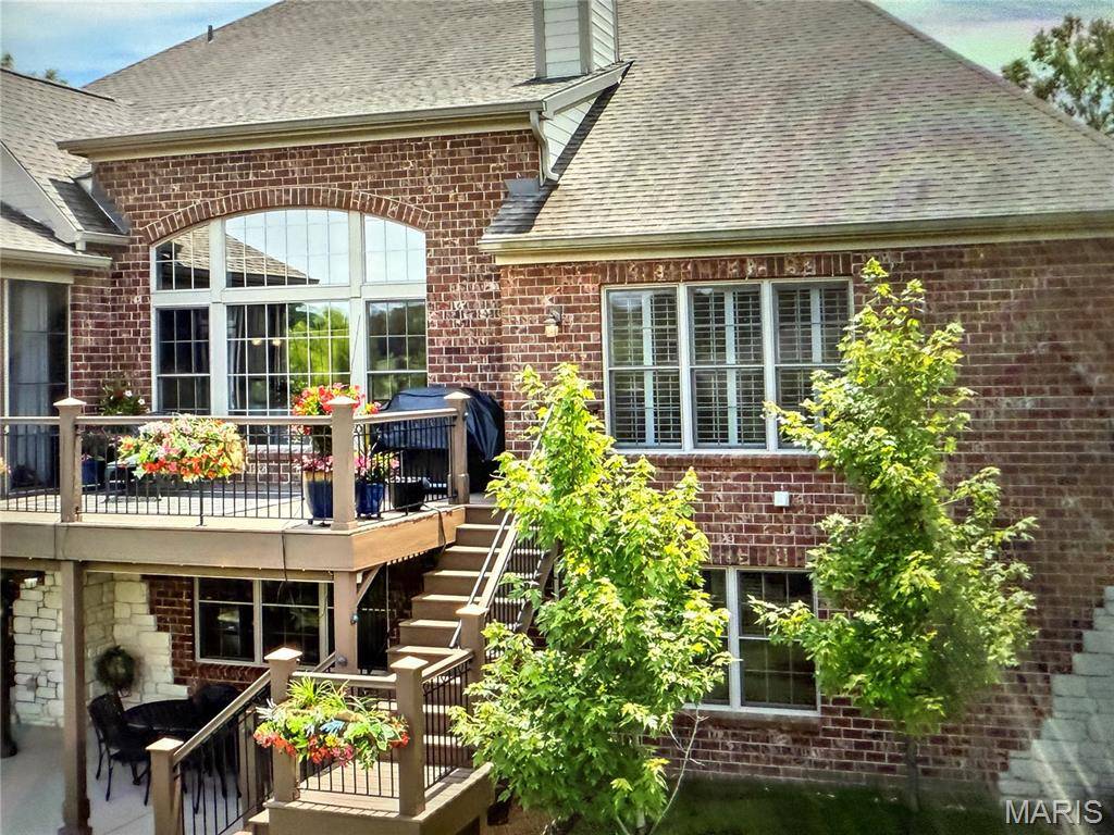 Ballwin, MO 63011,259 Meadowbrook Country Club Estate