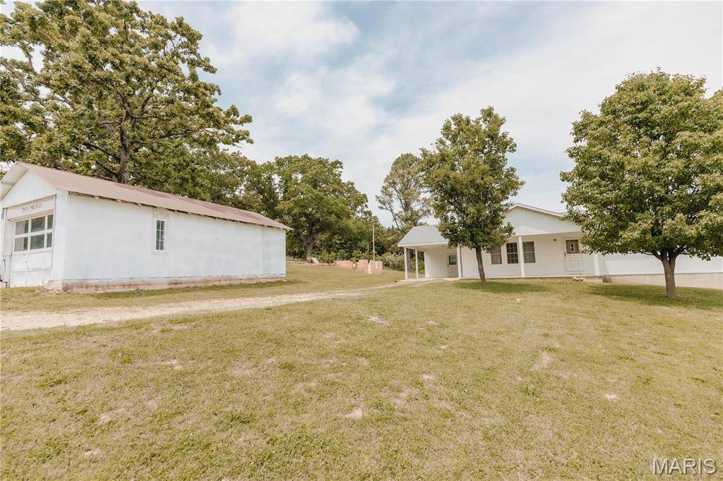 Dixon, MO 65459,34536 Maries Road 503