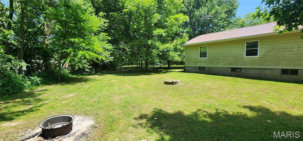 Chester, IL 62233,8739 Shawneetown TRL