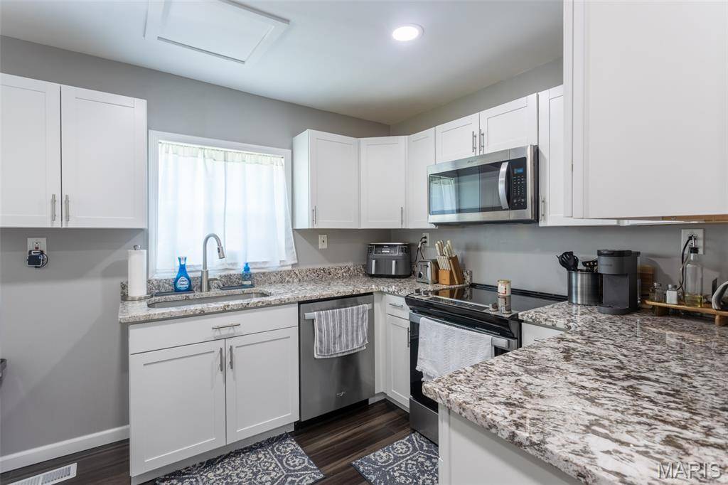 Festus, MO 63028,122 Olive ST