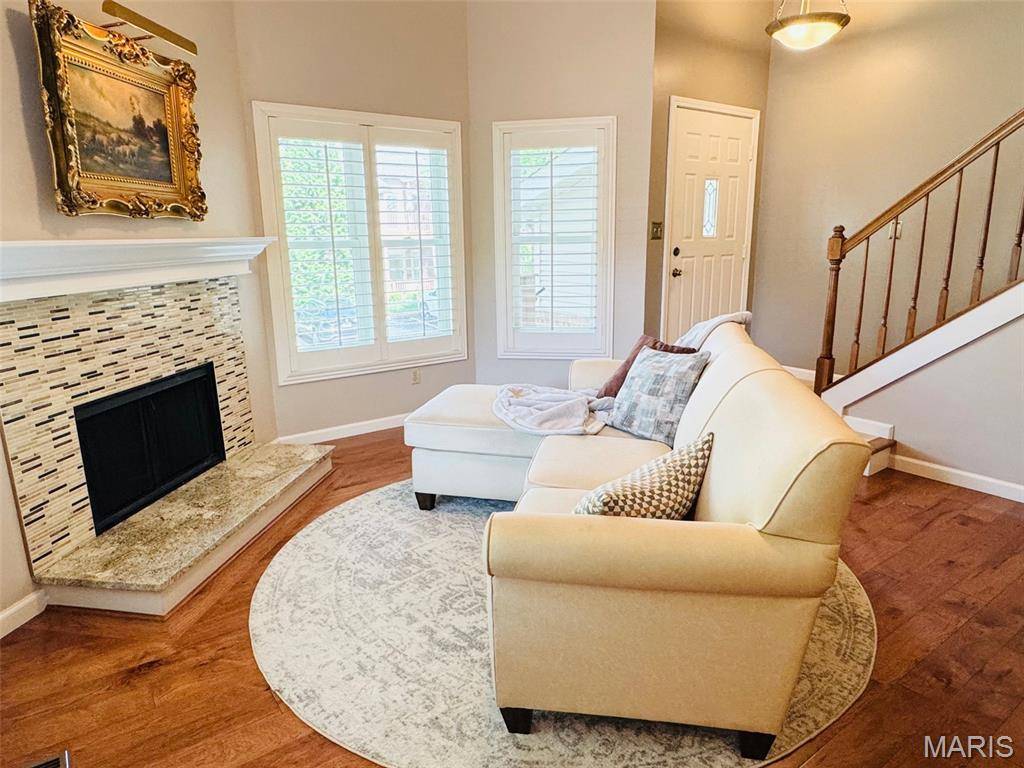 St Louis, MO 63146,10935 Vauxhall DR