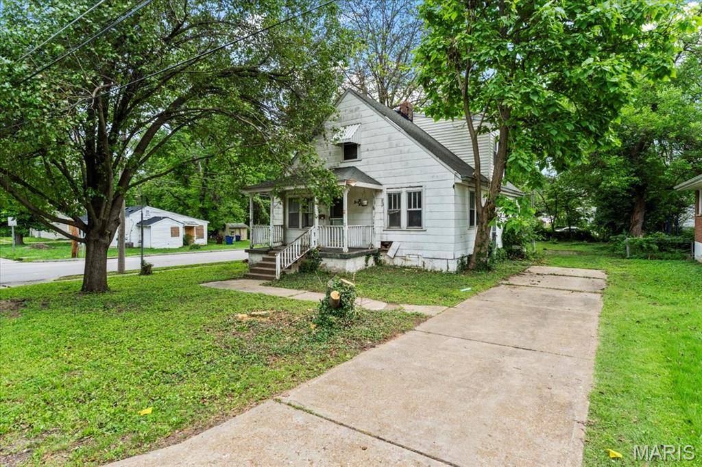 Breckenridge Hills, MO 63114,3128 Airway AVE