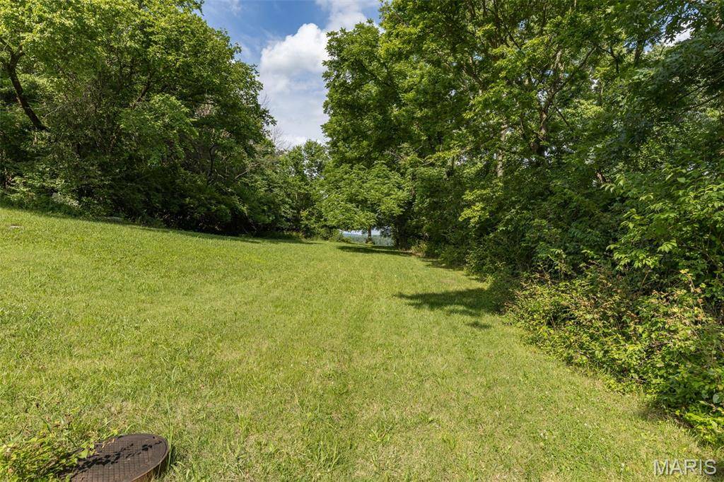 Crystal City, MO 63019,3 Rivermont Dr.
